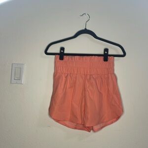 Coral shorts, high waistband Good quality